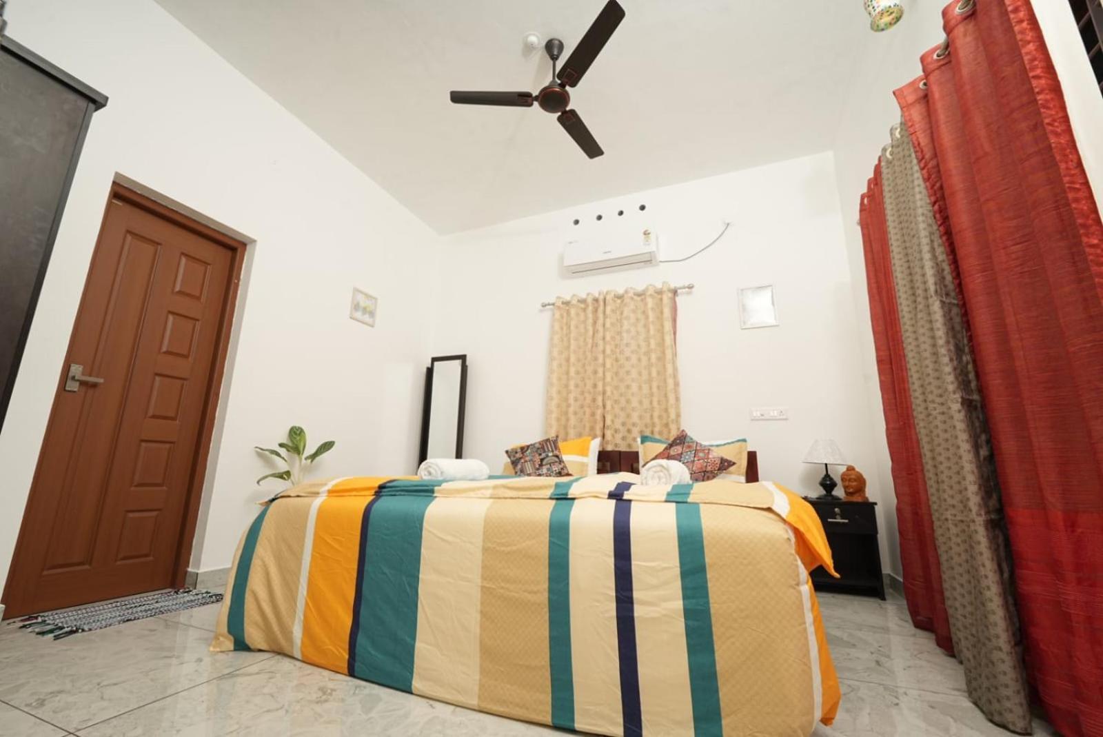 Villa Mantraa Varkala Esterno foto